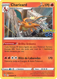 Carta Charizard da coleção Pokémon GO